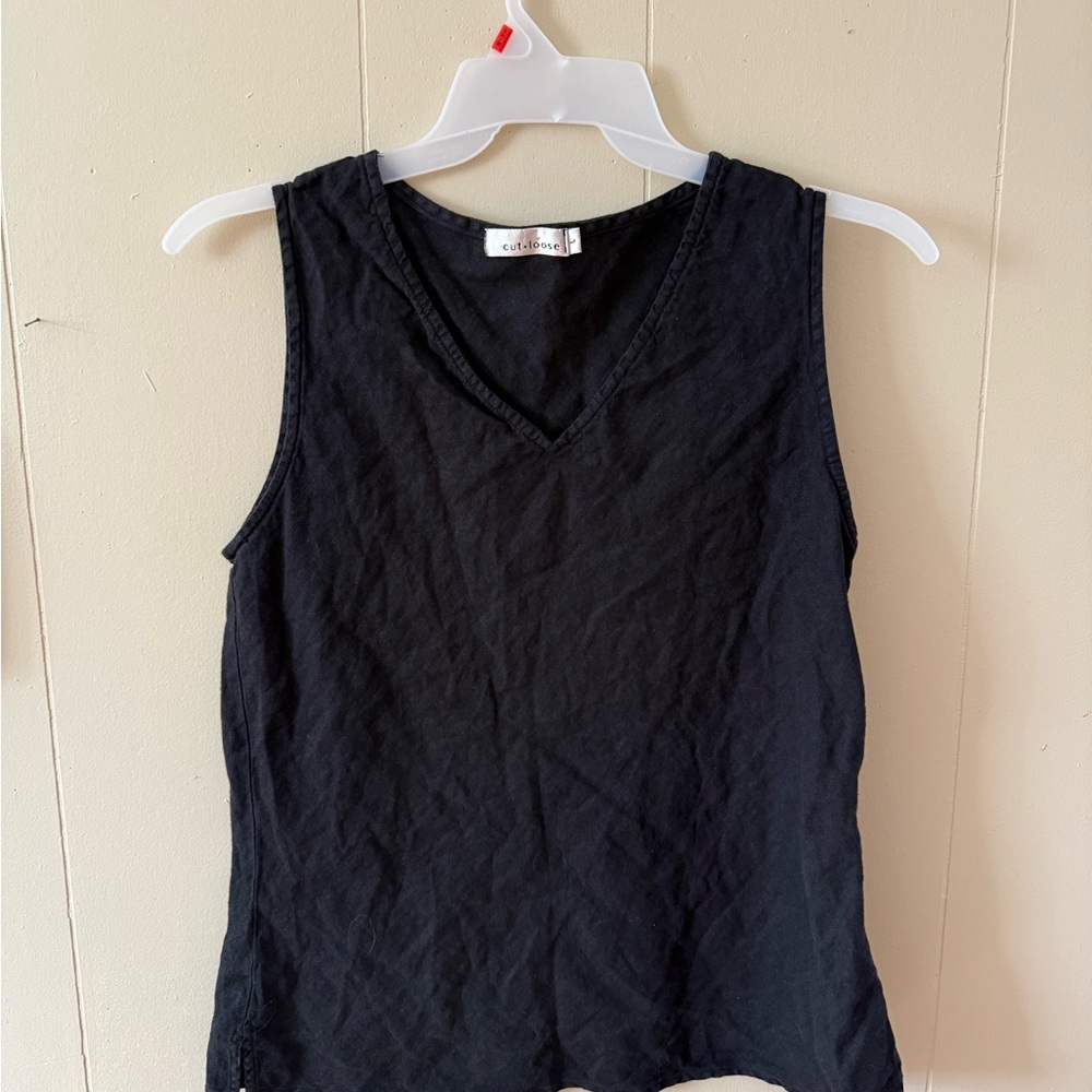 Black Linen V-Neck Tank Top